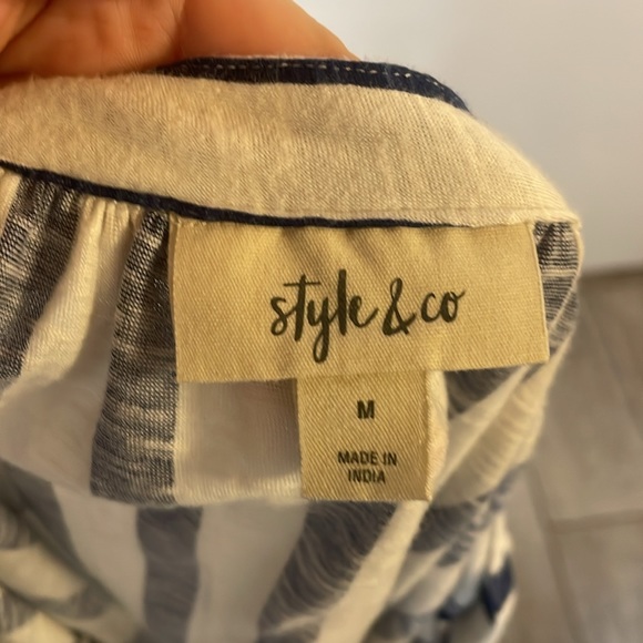 [Style & Co] Navy/White Striped Blouse - Size Medium - Picture 3 of 3